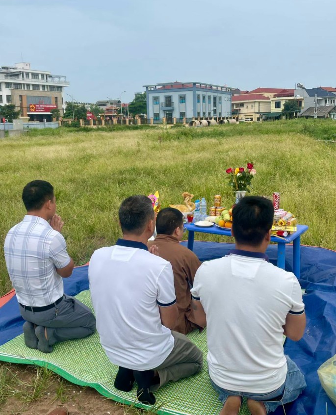 le-cung-dong-tho-xay-nha-du-an-kdt-nhu-quynh-luxury